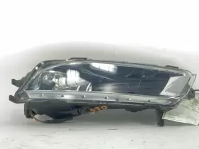 116-60099R VOLKSWAGEN Passenger Corner Light Fog Driving Park