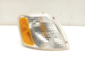 116-60245R VOLKSWAGEN Right Corner Turn Signal Light Passat