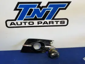116-60691R VOLKSWAGEN Passenger Corner Light Fog Driving Park