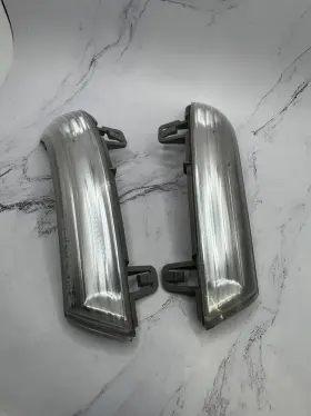 1KD949101B VOLKSWAGEN Mkv Mirror Signal Lights Eos R32 Gti Vw