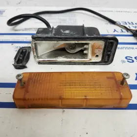 321953155C VOLKSWAGEN Front Right Marker Indicator Light Vw #2
