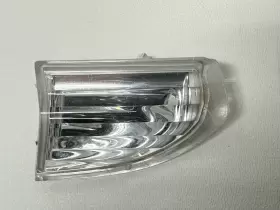3C8807717A VOLKSWAGEN Front Bumper Turn Signal Reflector Lh