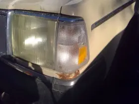 116-58120L VOLVO Driver Corner Light Fender Park