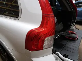 XC90 VOLVO Lh Driver Tail Lamp