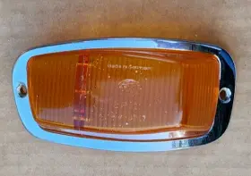 673238 VOLVO Lh Turn Signal Flasher Lens Bezel