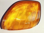 1992 Mercedes-benz 400 Se Front Right Turn Signal Light 1305233935 C11. Fixed Price $44.44.