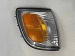 Front Rh Right Turn Signal Light 8161035330 Fits 99-02 Toyota 4runner Broken Tab. Fixed Price $33.15.