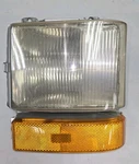 1980-89 Cadillac Deville Fleetwood Rt Front Turn Signal Marker Light Directional. Fixed Price $75.00.