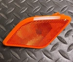Mercedes-benz Rh Turn Signal Light - 221-820-06-21 For Mbz S550, S600, & More. Fixed Price $30.76.