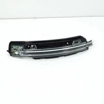 Porsche Macan (95b) 2014-2018 Left Wing Mirror Turn Indicators Light 95b949101. Fixed Price $27.25.
