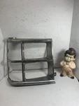 1979-1985 Dodge Caravan Van Turn Signal Lens Bezel Park Lamp Rh Broken Upper Tab. Fixed Price $16.99.