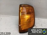 Oem 1986 Mercedes 300e 3.0l Front Left Driver Side Turn Signal Light. Fixed Price $39.99.