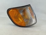 2000 Kia Sportage Right Turn Signal. Fixed Price $57.30.