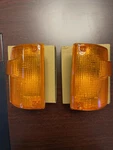 Set Left And Right Corner Light Turn Signal Isuzu Trooper 1987-1991 8-94424044-1. Fixed Price $42.00.
