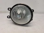 2009-10 Pontiac Vibe Passenger Right Fog Light *rock Chips*. Fixed Price $29.40.
