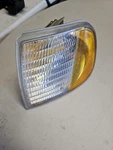 1997-2002 97 98 99 00 01 02 Ford F150 Expedition Right Corner Turn Signal Light. Fixed Price $24.00.