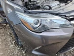 2016 Toyota Camry Used Oem Right Fog Light Assembly 116-60622r 4dr. Fixed Price $79.96.