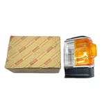 Toyota Mark Ii Front Turn Signal Lamp Lh Side Koito Japan Genuine 81521-22251. Fixed Price $184.00.