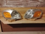 For Venture Montana Corner Park Light Turn Signal Marker Lamp Assembly Set Pair. Fixed Price $69.95.