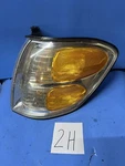 2001-2004 Toyota Sequoia Sr5 Left Driver Side Front Turn Signal Fender Mount. Fixed Price $19.99.