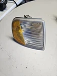 1997-2002 97 98 99 00 01 02 Ford F150 Expedition Right Corner Turn Signal Light. Fixed Price $24.00.