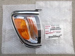 01-04 Toyota Tacoma Front Right Side Turn Signal Indicator Corner Light Oem New. Fixed Price $109.19.