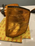 Bosch 1305232046 Front Driver Left Turn Signal Assembly Mercedes-benz W201. Fixed Price $50.00.