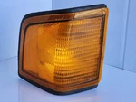 Vw 78-81 Scirocco Rh (passenger Side) Turn Signal Light - Oem 531953042c/d. Fixed Price $48.85.