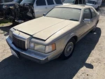 Passenger Corner/park Light Fits 84-92 Lincoln Mark Series. Fixed Price $25.00.