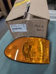 Bmw E38 7-series Genuine Front Right Turn Signal Light With Yellow Lens#8379108. Fixed Price $136.31.