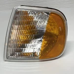 Eagle Eyes Turn Signal / Parking Light Assembly For Ford F150 F250 Fr207-u000l. Fixed Price $11.98.
