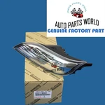 Genuine Oem Lexus 14-19 Gx460 Right Side Front Turn Signal Lamp Lens 81511-60591. Fixed Price $92.39.