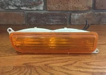 1997-2001 Jeep Cherokee Right Corner/park Light Parklamp/turn Signal Fr Mtd. Fixed Price $19.00.
