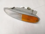 Right Front Turn Signal Light Fits Volkswagen Beetle Gl 1999. Fixed Price $49.50.