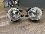Toyota Tundra 2014 2021 Left & Right Fog Light With Bulb Oem. Fixed Price $114.99.