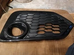 2017-19 Honda Civic Front Rh Fog Light Trim Oem Part# 71103-tgg-a2. Fixed Price $65.00.