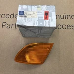 A6388200021 Mercedes Vito W638 Front Left Turn Signal Lamp Genuine New. Fixed Price $92.55.